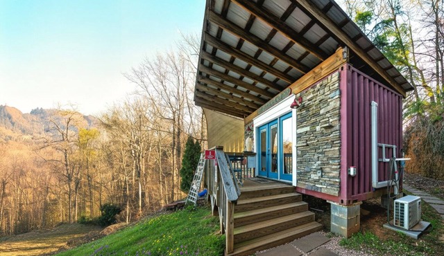Southern Cross: A Crossroads for Rest & Adventure in Oconee County