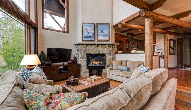 Spacious Luxury Home by InvitedHome | Hike-In/Hike-Out, Village Core in Mountain Village