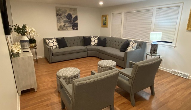 Spacious townhome sleeps 10 centrally located in Randolph