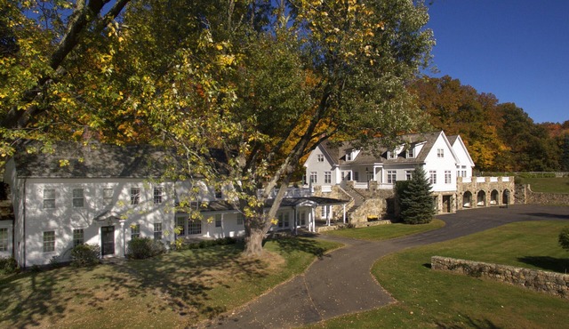 Sunny Ridge - Best Town & Estate 2 Hrs NYC, Heated Pool, Restaurants, PoshPadsCT in Washington