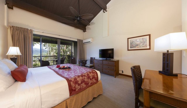 Tropical Paradise #1 Best Value Resort on Kauai! Full Kitchen, Swimming Pool!