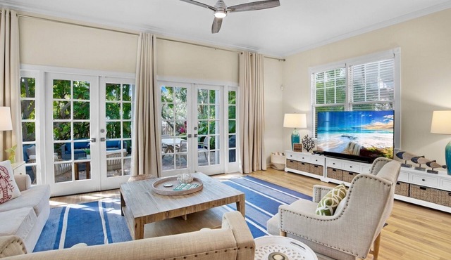 *TRUMAN’S TROVE @ THE ANNEX* Home & Pool + Last Key White Glove Service. in Key West