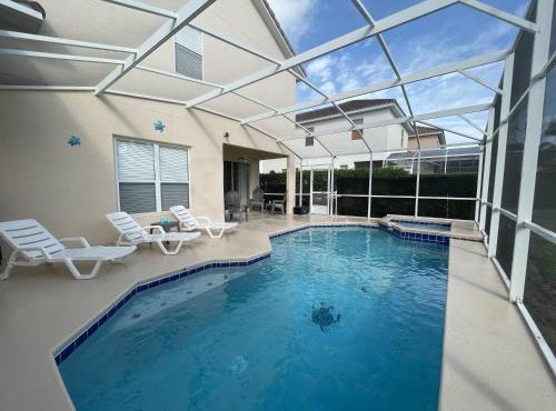 Turtley Awesome - Heated Spa - Themed Bedrooms - BBQ Grill in Davenport