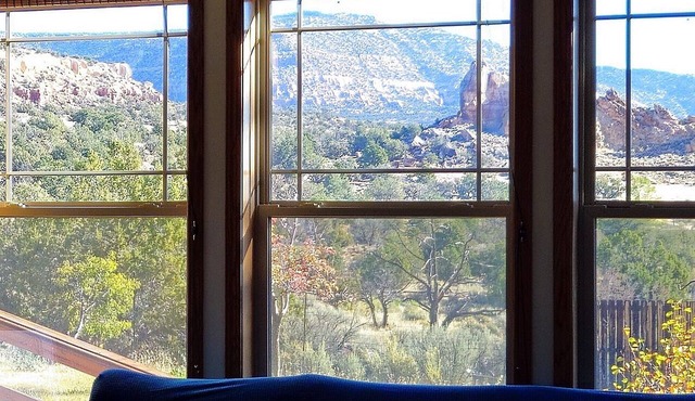 Walk to Winery 4BR Gate to Canyons of Ancients in Cortez