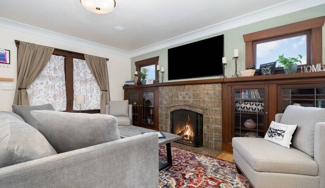 Wallingford Oasis, comfortable home near everything in Seattle