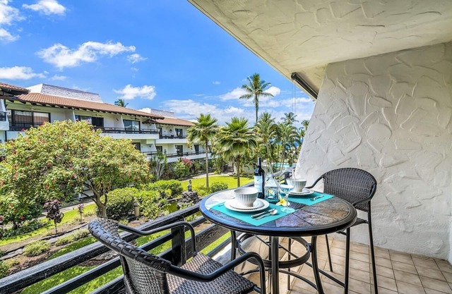 🏖️Garden View Kona Condo w/Ocean Peek | Casa 221