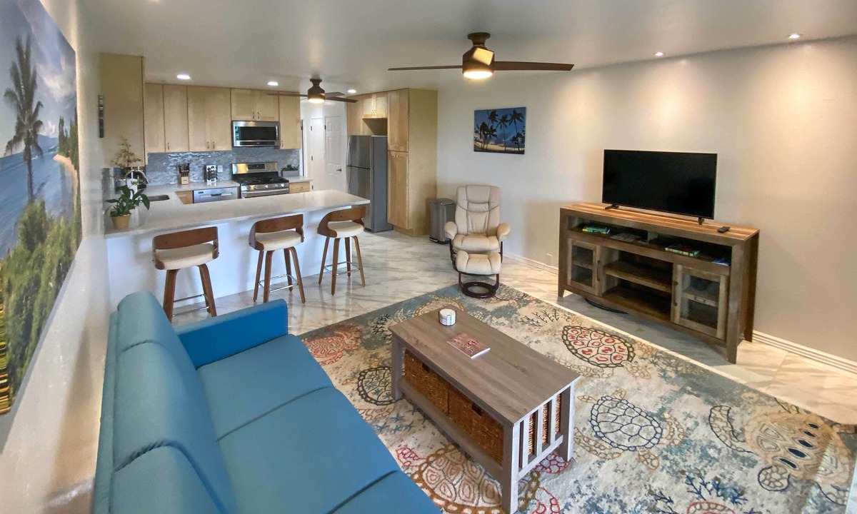 Ualapue Apartment | High-end Resort Condo Nestled on Molokai Shoreline