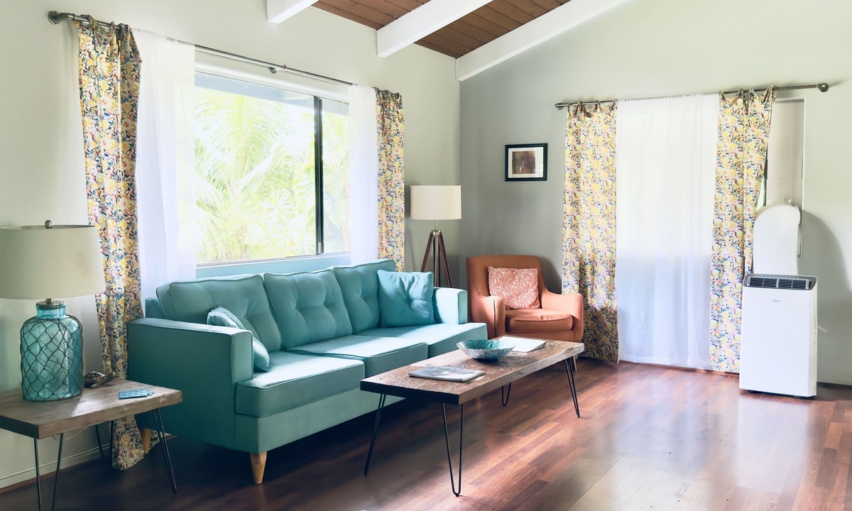 Keaau House | Hale Ola Aina 2 Bedroom Home by RedAwning