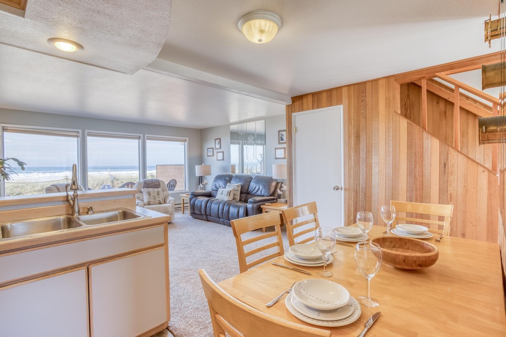 Neskowin Condo | Breakers Beach House #8