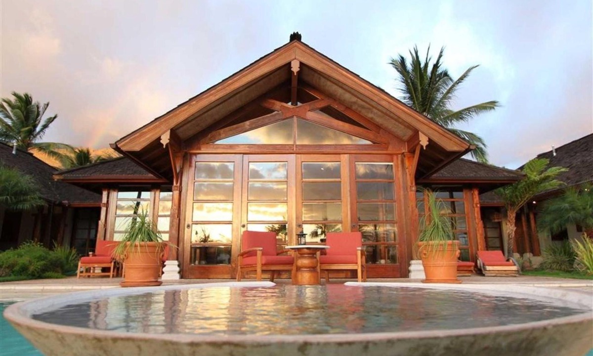Historic Lahaina Front Street Bed & Breakfast | Ho'oilo House