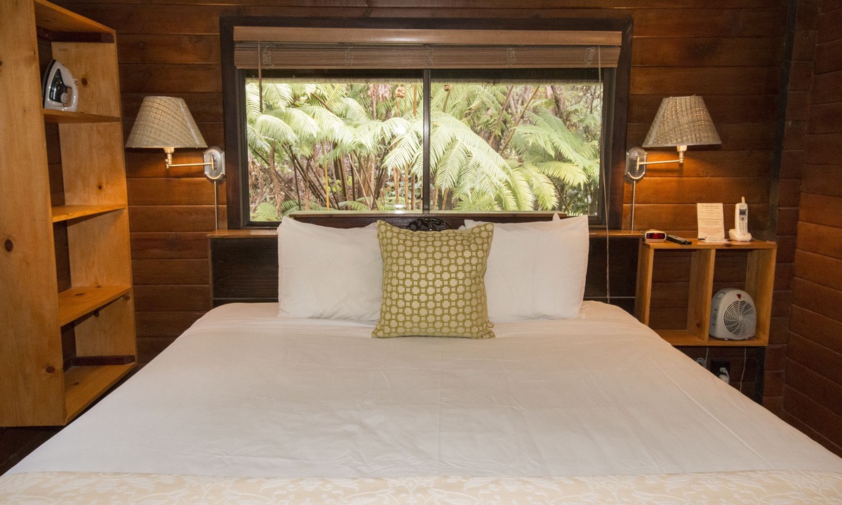Volcano Hotel | Chalet Kilauea