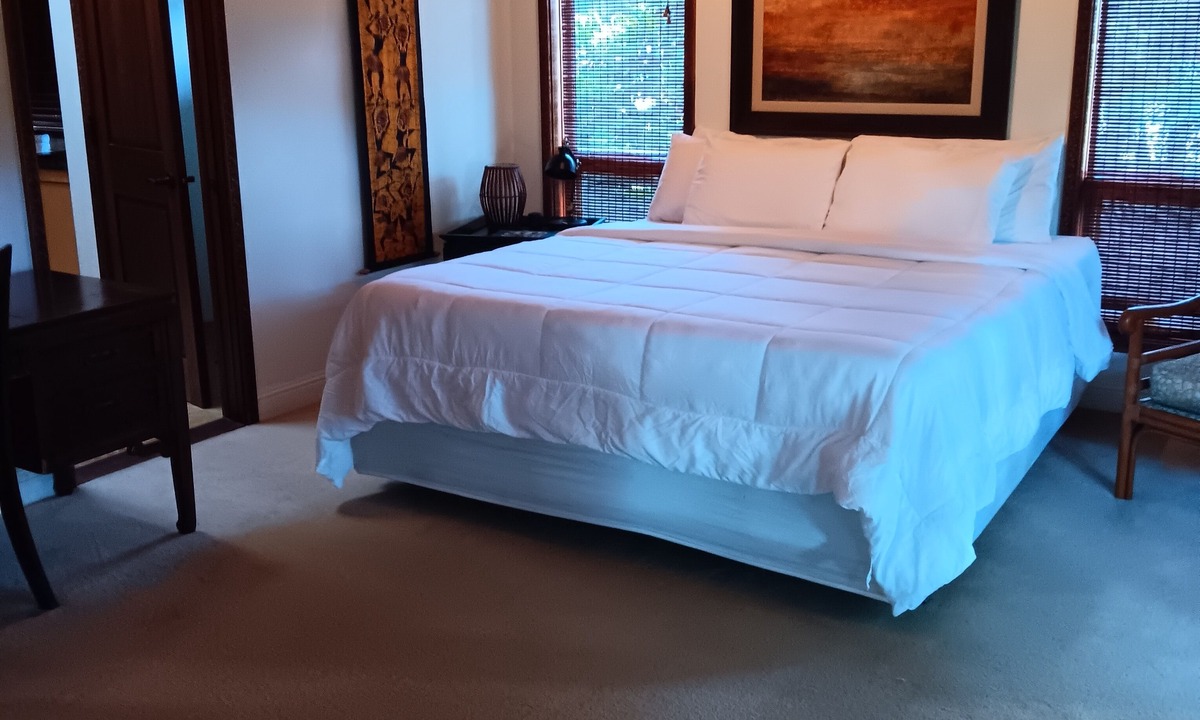Waialee House | North Shore Getaway w/Ocean Views steps to Beaches and Surf