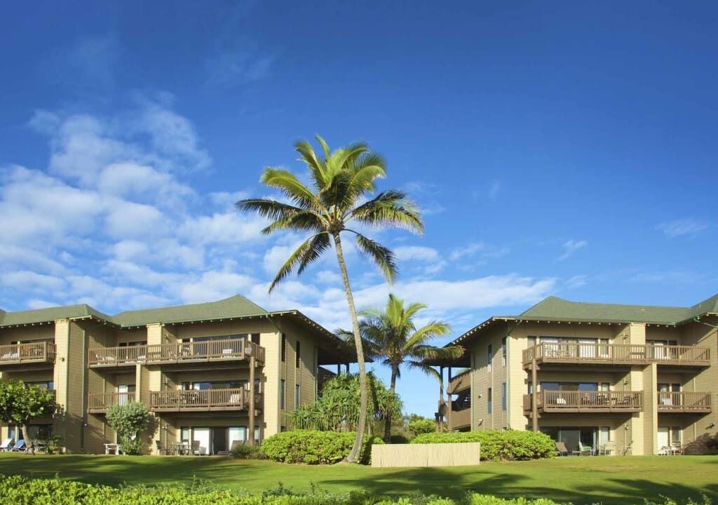 Lihue Condo | Ocean Views W/Private Lanai - Kaha Lani 206