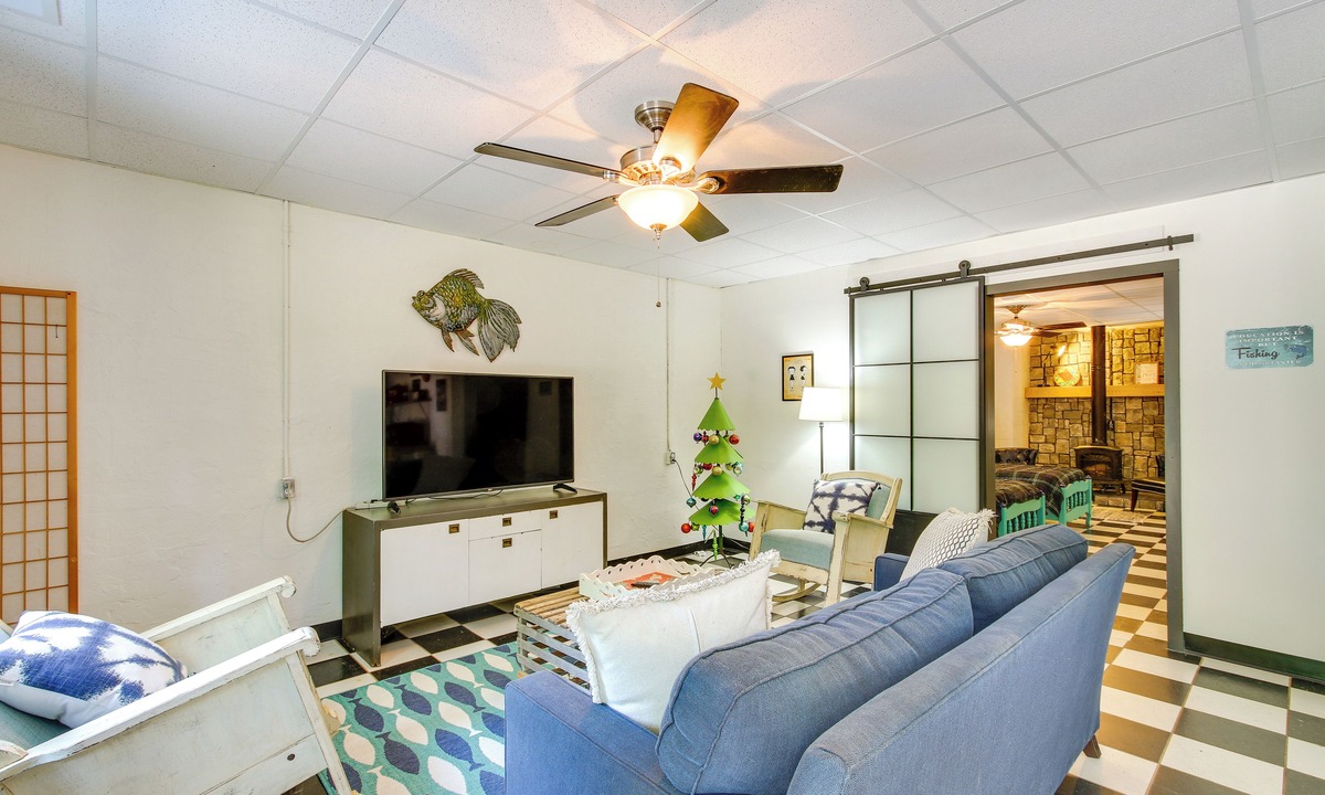 Killen Apartment | Killen Vacation Rental: Walk to Wilson Lake!