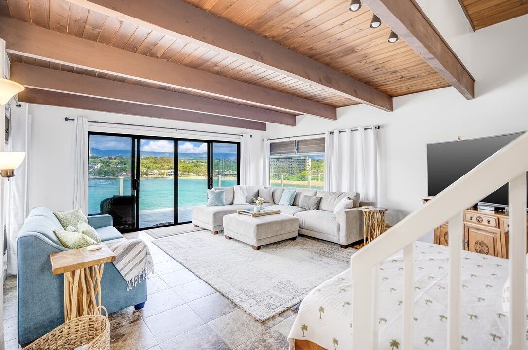 Lihue Condo | Private Cliffside Ohana Retreat at Kalapaki Beach!