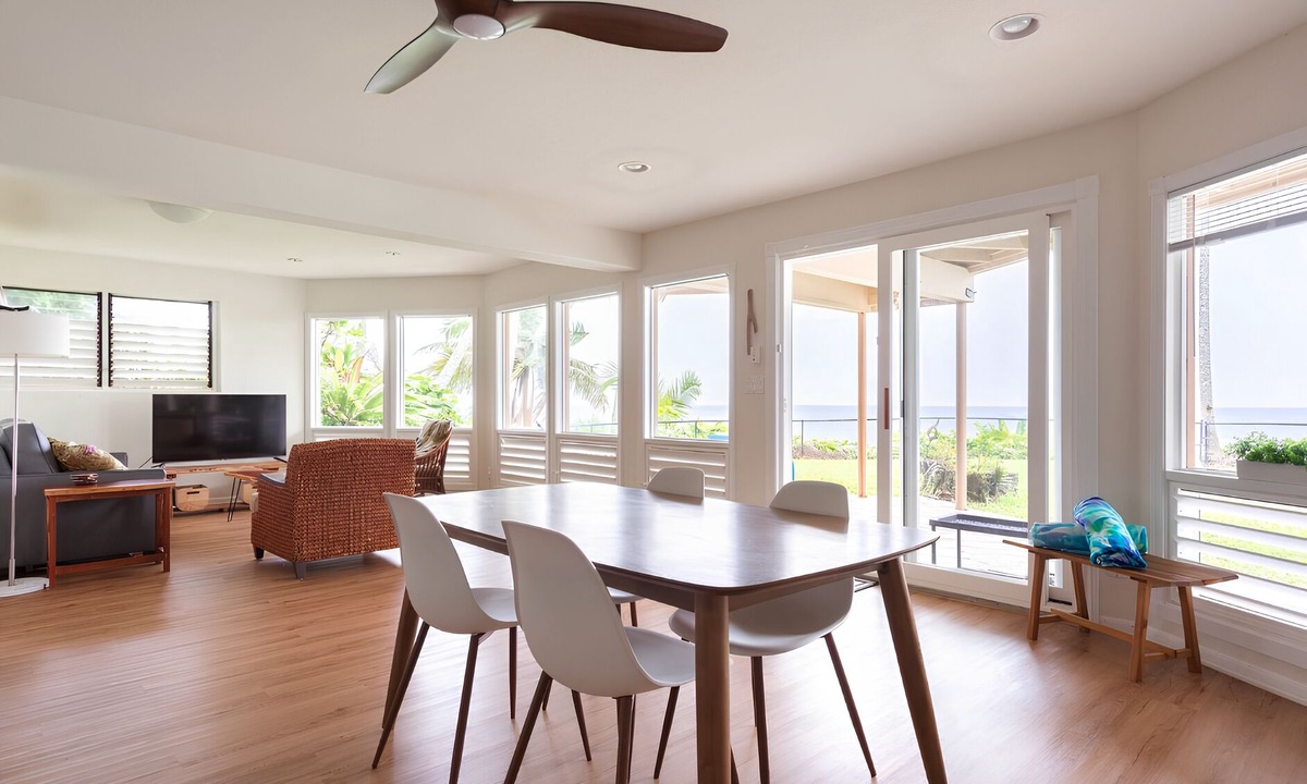 Hilo House | OCEANFRONT DUPLEX, with POOL, SAUNA and steps from BEACH