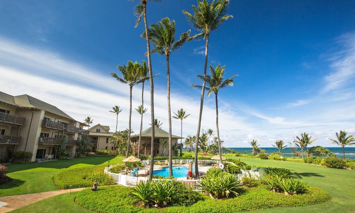 Lihue Condo | Kaha Lani Oceanfront Resort #129 - Beautiful and Private 2 Bed & 2 Bath Condo