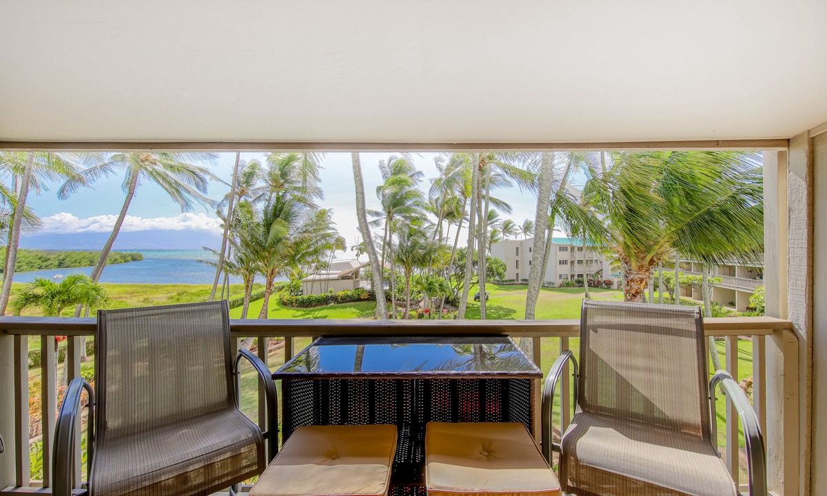 Ualapue Condo | Ocean view condo with shaded lana'i, WiFi & shared pool, tennis, grills, cabana