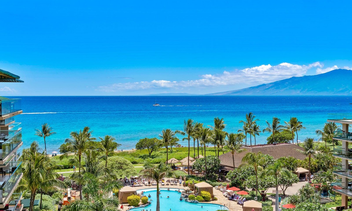 Kaanapali Condo | Maui Resort Rentals: Honua Kai Hokulani 715 - Stunning 7th Floor Ocean View 2BR w/Deluxe Corner Floor Plan!