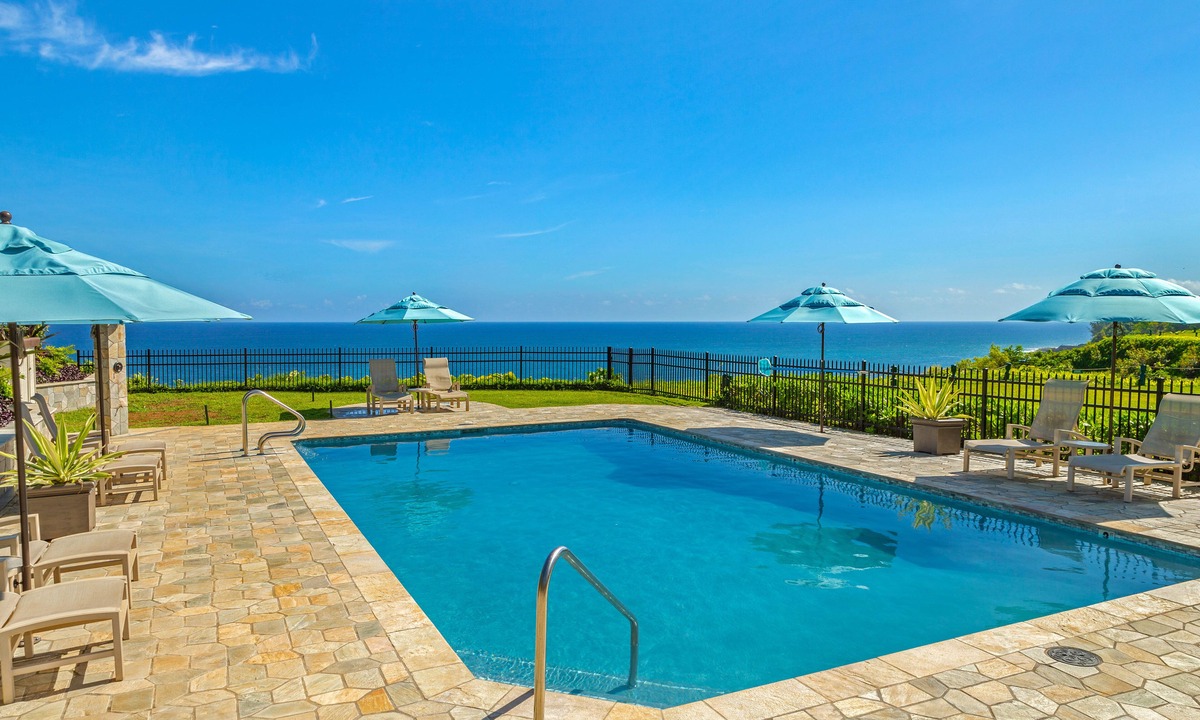 Princeville Condo | PUU POA #110 GORGEOUS OCEAN VIEWS AIR CONDITIONED Condo!
