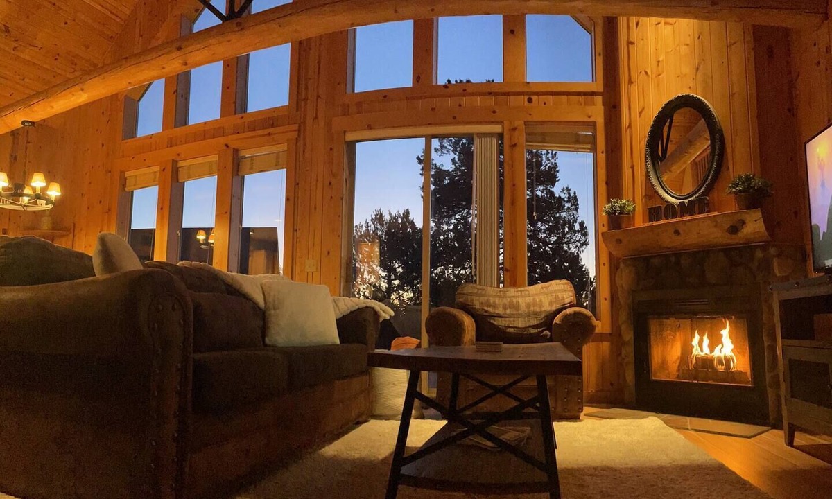 Redmond Ski Chalet | Cozy knotty pine chalet with creekside deck, BBQ, and access to pools, hot tubs, gym, golf, hiking.