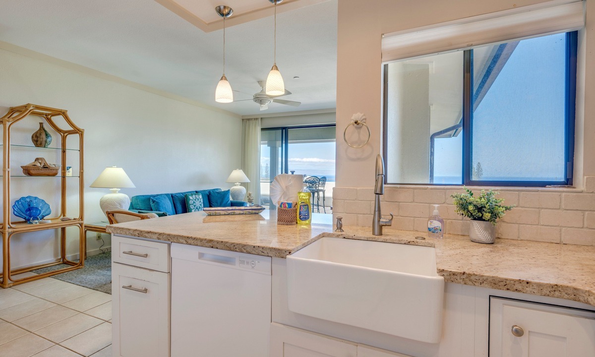 Kapalua Condo | KGV 24T8 Spacious 1BD Oceanview Villa