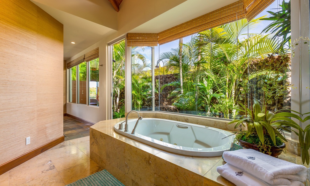 Kaupulehu House | Hualalai 72-139 Pakui~Ocean View~pool~spa