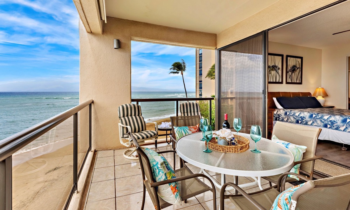 Kahana Condo | Island Time Starts Here! 2BD/2BA Oceanfront Corner SK334-Sullivan Properties