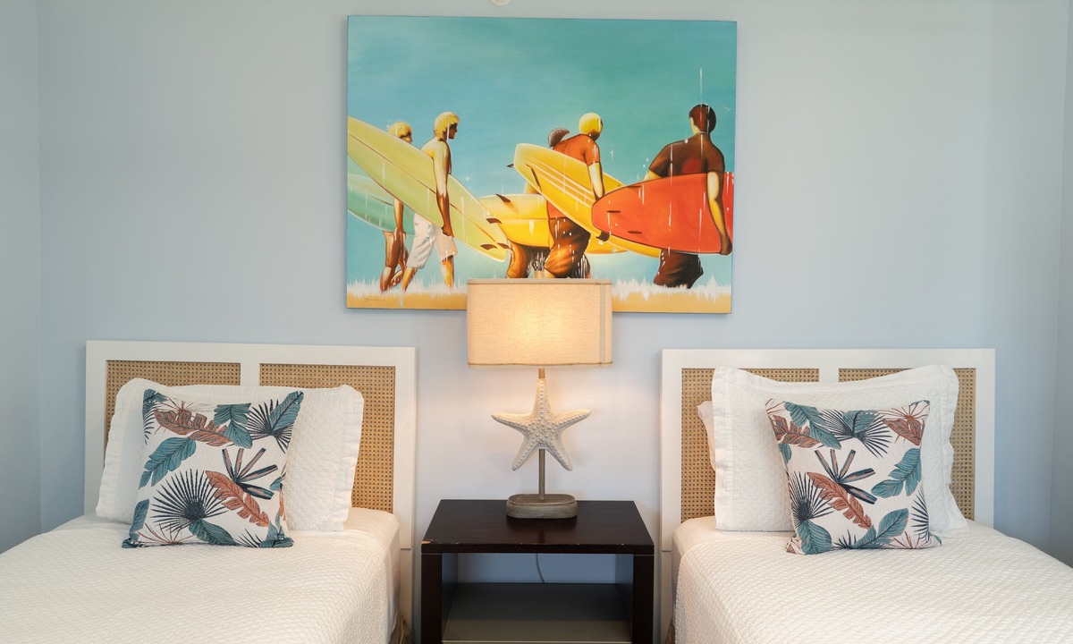 Waikiki Condo | Heart of Waikiki With Partial Ocean View! Washlet! AC, FREE Parking, Wi-Fi