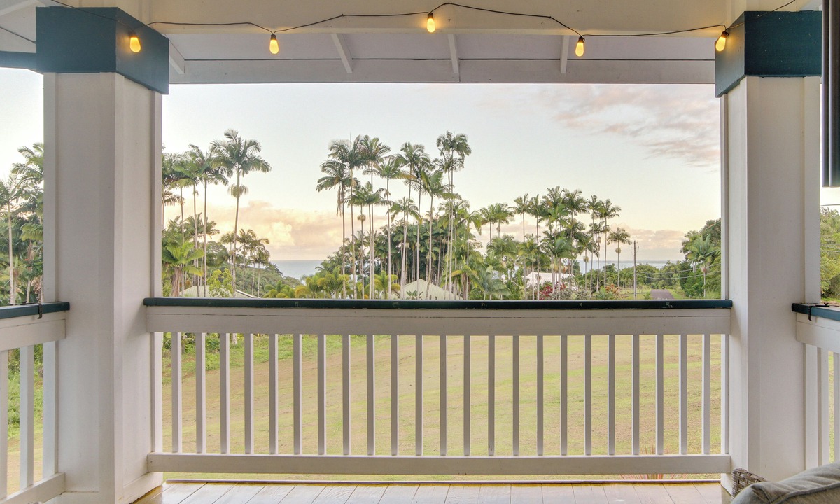 Papaikou House | 7 Mi to Hilo Beaches: Peaceful Retreat w/Sauna