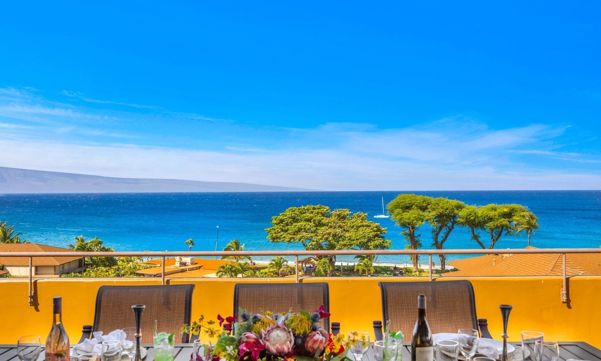 Kaanapali Condo | Maui Kaanapali | Penthouse 2 BR, Sleeps 4 | Car Incl. w/6+ Nights | MKV-A606 by KBM