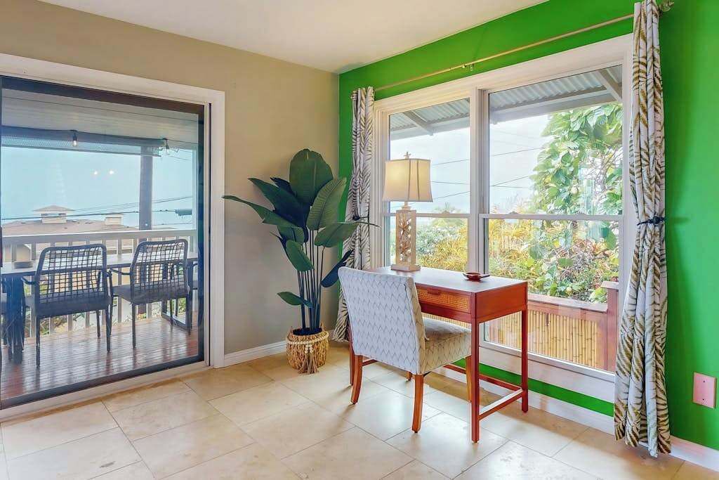 Kailua-Kona House | Kona Home with Ocean Views, Lanai, Private Gazebo & Firepit