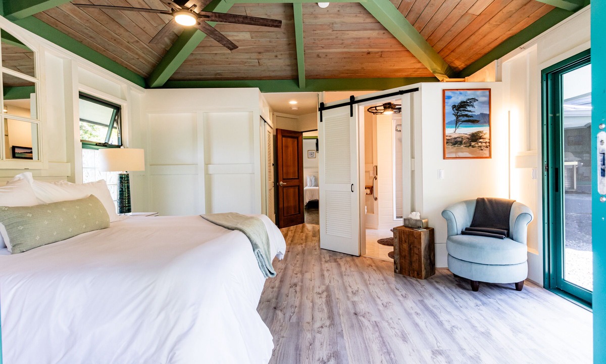 Hilo House | Lava Rock Retreat - Impeccable Comfort in Hilo!