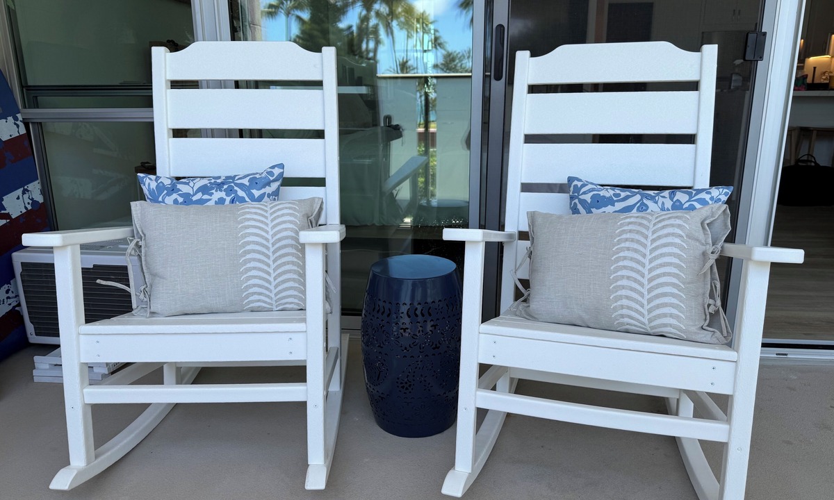 Punaluu Condo | Newly renovated, oceanfront, AC, beautiful views, steps to secluded beach