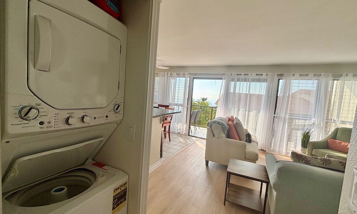 Honalo Condo | Streaming with Sunlight 2+2 Hawaiian Villa