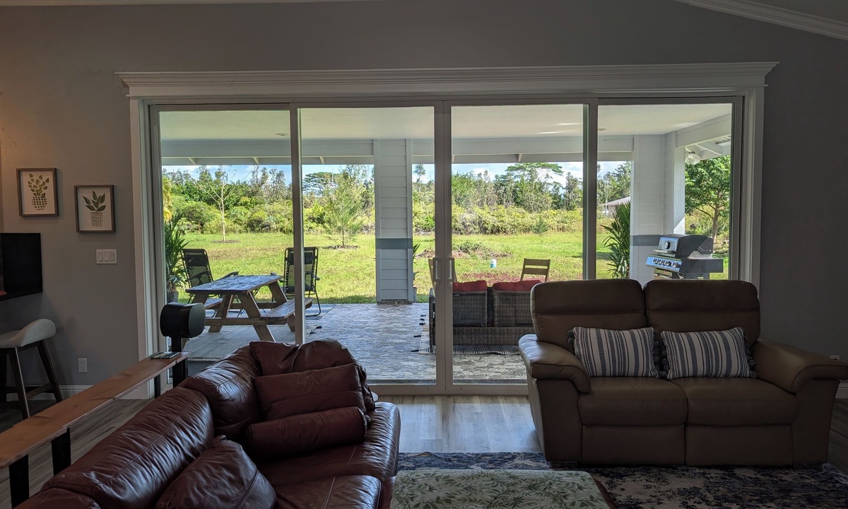 Keaau House | Large, 4B/2.5Bath, Cozy, Modern Oasis near Seacliff views. Central A/C. Pets OK.