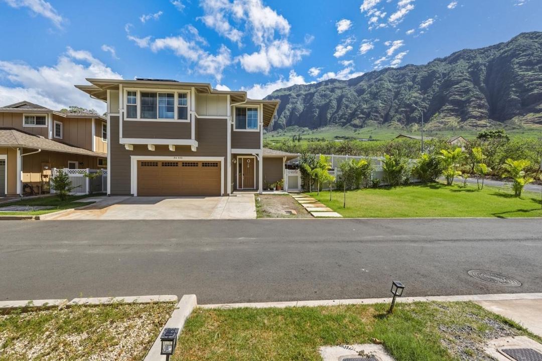 Makaha Valley House | Mystic Mermaid Island Retreat