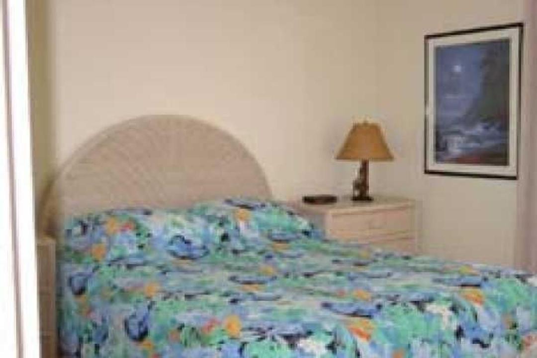 Lihue House | Kaha Lani - 5BR Oceanfront - Sleeps 14