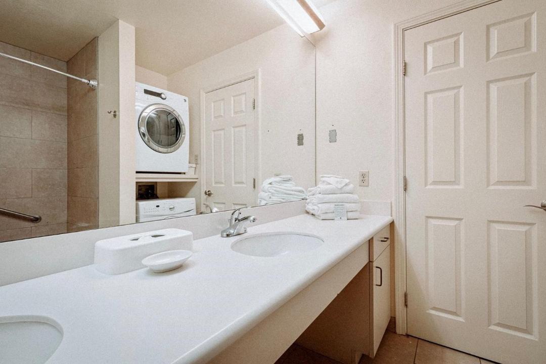 Nawiliwili Apartment | Banyan Harbor Resort
