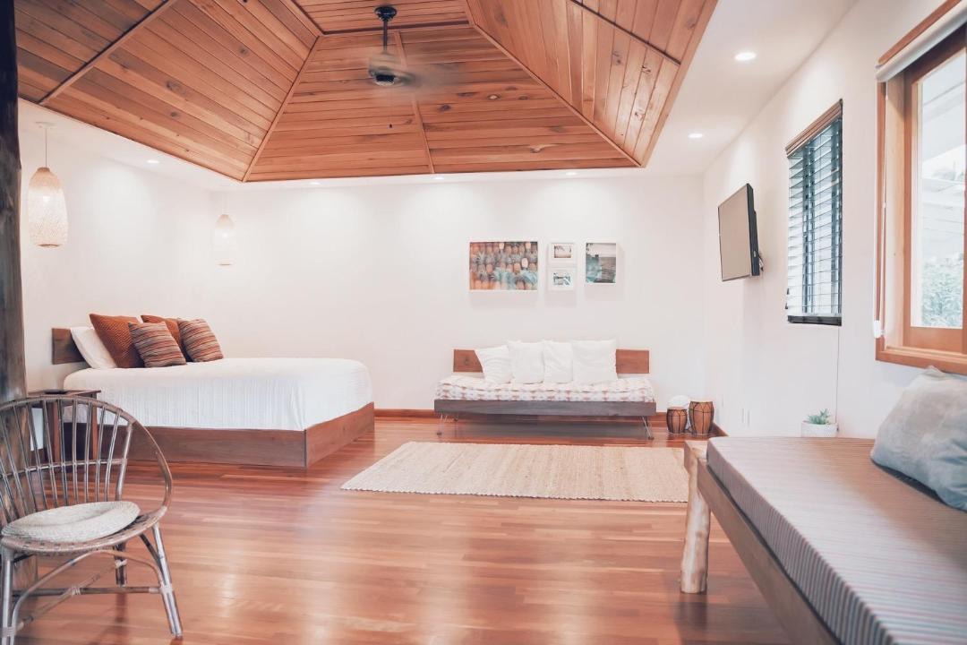 Hilo House | Loi B&B