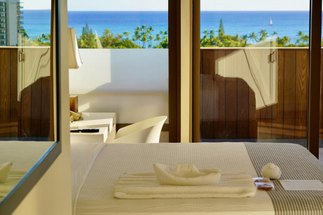 Waikiki Hotel | Hotel La Croix