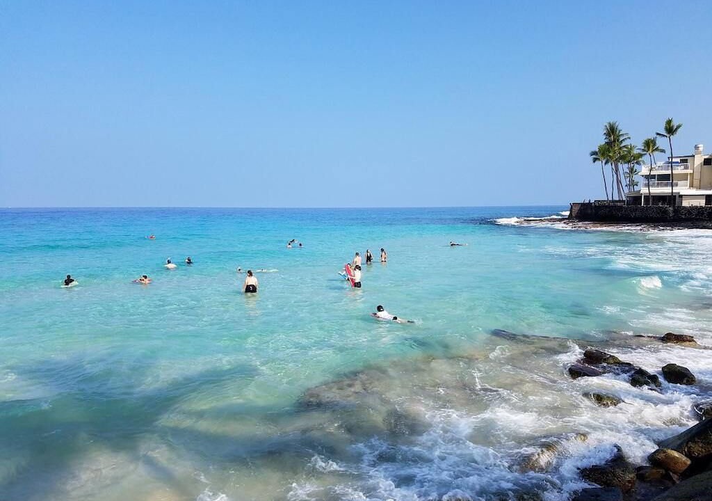 Photo of Others in Kahaluu Bay
