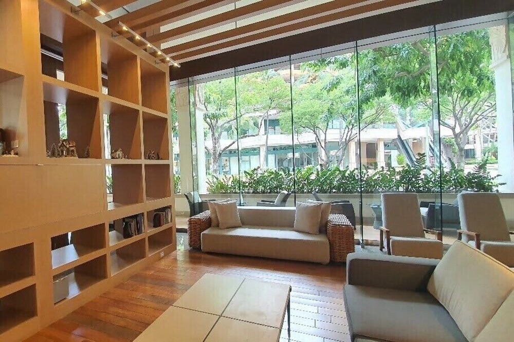 Photo of Others in Waikiki
