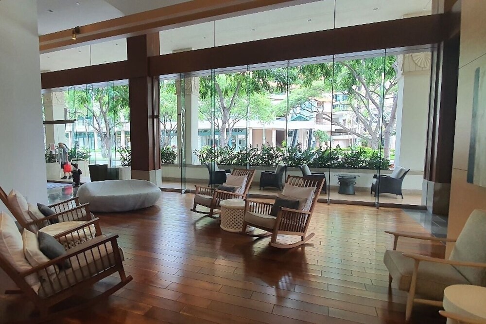 Photo of Others in Waikiki