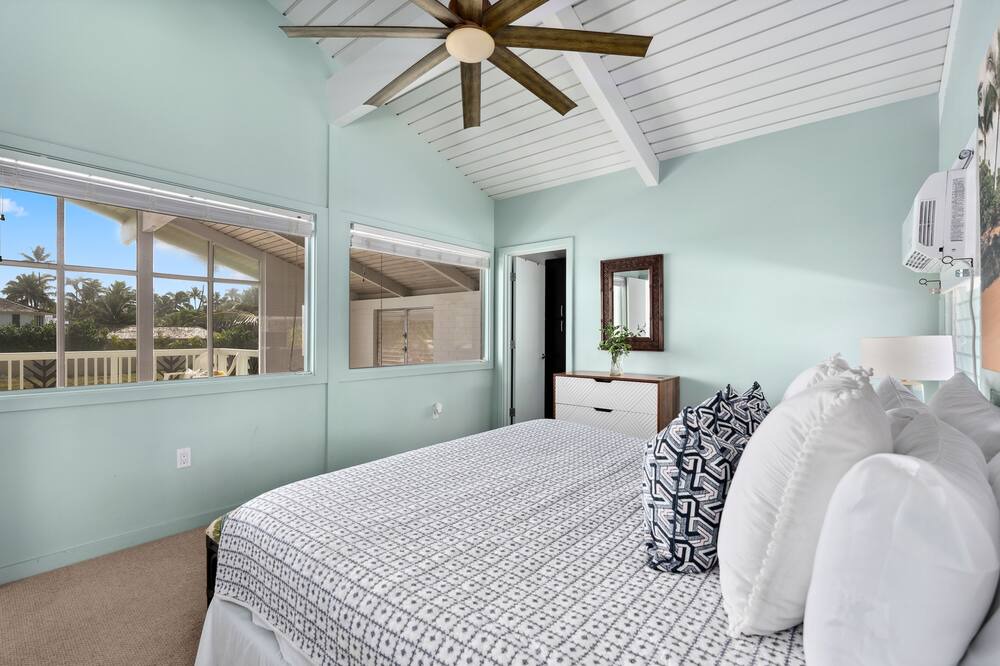 Photo of Bathroom in Kailua