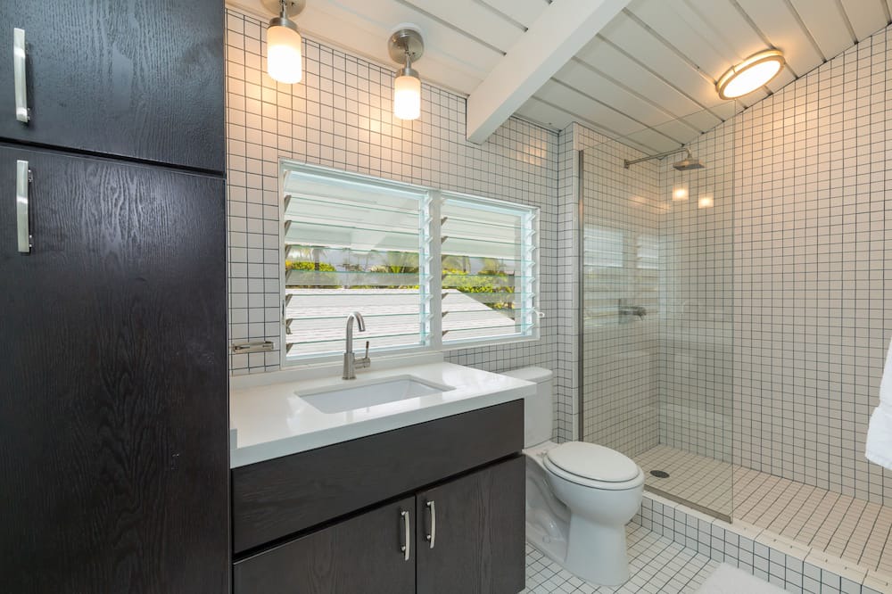 Photo of Bathroom in Kailua
