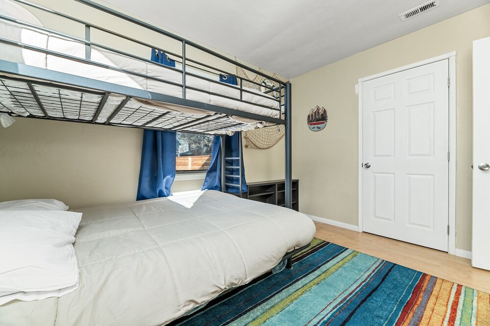 Photo of Bedroom in Big Bear City