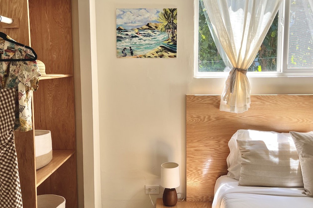 Photo of Bedroom in Mokuleia