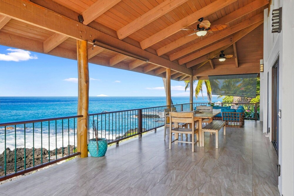Photo of Patio Balcony in Kahaluu Bay
