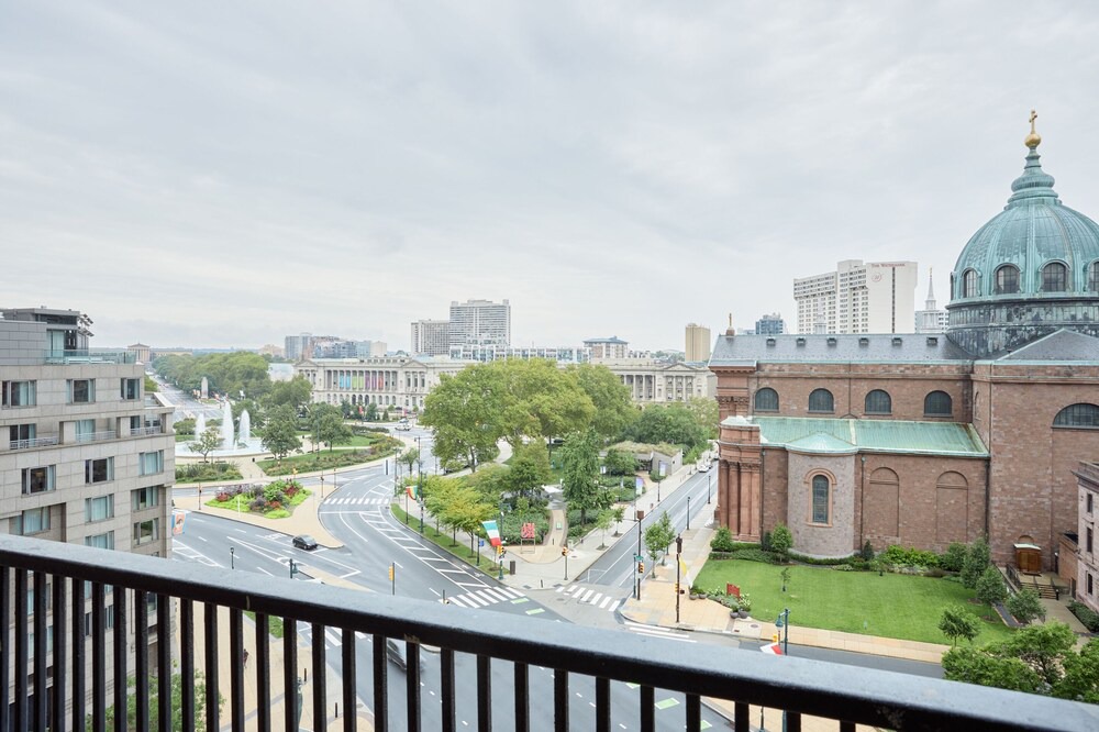 Photo of Patio Balcony in Logan Square